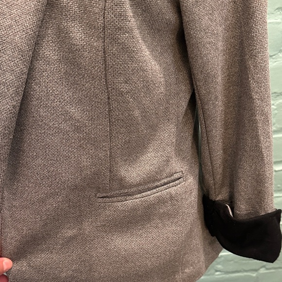 Skies Are Blue Women's Blazer in Gray - Picture 3 of 4